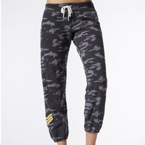 MONROW Vintage Military Camo Sweats with Patches